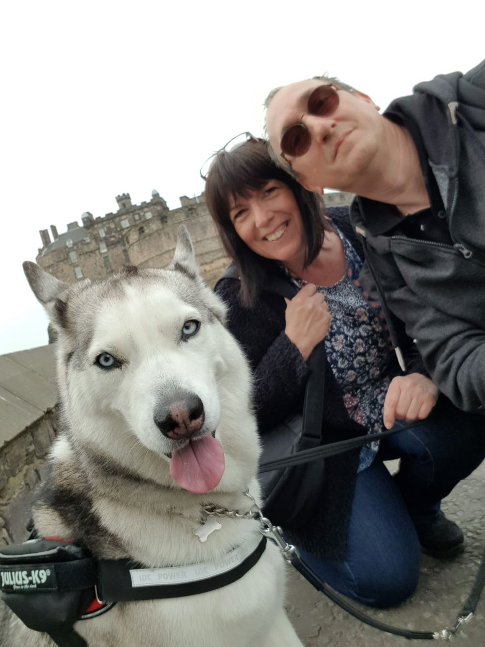 Selfie with a dog and Edinburgh Castle as a backdrop
