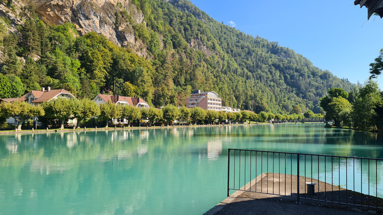 Grosse Staatsschleuse Lake