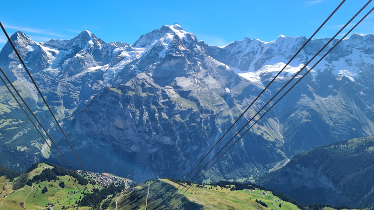 Schilthorn View well going up